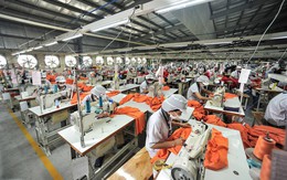 Bloomberg: Các công ty nước ngoài lao đao vì lao động và bất động sản công nghiệp Việt Nam tăng giá