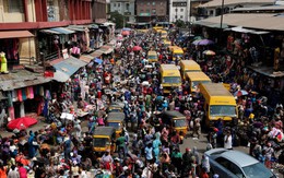 Già hóa dân số khủng khiếp, nhưng liệu có thể thờ ơ với bùng nổ dân số?