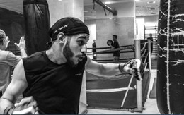 Kinh doanh cũng như boxing: Biết tiến biết lui, lúc tự vệ khi ra đòn, nắm được những điểm mấu chốt này mới mong bước lên vũ đài chiến thắng!