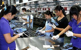 Khoảng 1 tỉ đôi giày được làm tại Việt Nam với giá 15 USD/đôi