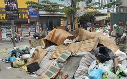 Hà Nội: Vì sao người dân chặn xe chở rác vào bãi Nam Sơn?