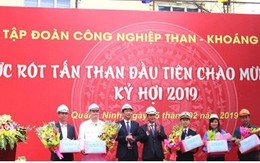 TKV rót hơn 40.000 tấn than trong ngày mồng 1 Tết Kỷ Hợi