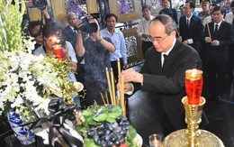 Bí thư Thành ủy TP HCM đến viếng lễ tang Phó Chủ tịch UBND TP Nguyễn Thị Thu
