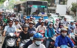 TPHCM cấm xe máy từ năm 2030, dân đi lại bằng gì?
