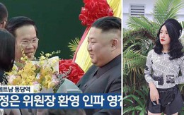 Nữ sinh gây sốt MXH chia sẻ về khoảnh khắc tặng hoa chủ tịch Kim Jong-un
