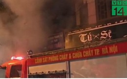 Cháy cửa hàng đồ ăn nhanh tại Đê La Thành, Hà Nội
