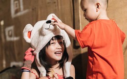 Bất ngờ nổi tiếng sau 1 đêm, bé gái 6 tuổi phối đồ "chất" ở Hà Nội trở về những ngày lang thang bán hàng rong cùng mẹ
