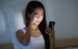 Nhiều người đang lạm dụng điện thoại di động và nhận 5 tác động nguy hiểm với sức khoẻ này