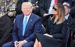 Vợ chồng Tổng thống Donald Trump: Chung khung hình nhưng hai số phận, người được khen hài hước, người thì bị chỉ trích vì chi tiết này