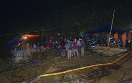 Từ hiện trường cứu hộ người đàn ông mắc kẹt dưới hang ở Lào Cai: Có mùi tử khí phát ra