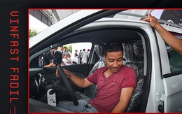 Khách Việt hết lời khen VinFast Fadil trong ngày nhận xe quy mô kỷ lục Việt Nam