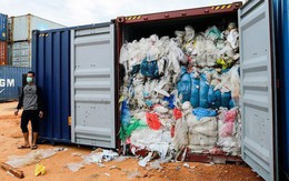 Indonesia siết nhập khẩu rác thải từ các nước giàu