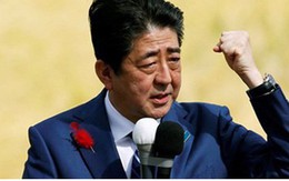 Thủ tướng Abe Shinzo với áp lực từ thắng lợi