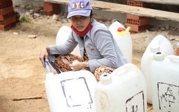 Bình Định đưa xe chữa cháy tiếp nước sinh hoạt cho người dân