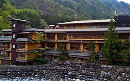 Khách sạn của người Nhật gây sốc cho cả thế giới: Mở cửa đón khách trong suốt 1.314 năm, đặc biệt nhất là những người chủ