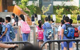 Hệ thống nhận diện khuôn mặt tại trường học Trung Quốc: Tự động báo phụ huynh khi trẻ vắng mặt, ngăn bạo lực nhưng lại khiến học sinh thêm áp lực