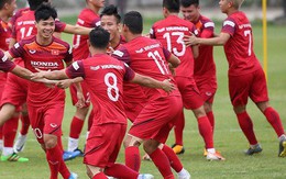 ĐT Việt Nam nhận hàng loạt lời chúc đặc biệt từ trời Âu trước giờ quyết đấu Thái Lan