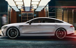 Mercedes-AMG GT 4 cửa về Việt Nam với giá khoảng 6,3 tỷ đồng - đối trọng mới của Porsche Panamera