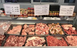 Giá thịt lợn tăng cao: Có hiện tượng găm hàng?