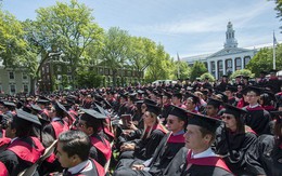 Được tài trợ hơn 40 tỷ USD, Đại học Harvard tiêu tiền vào việc gì?