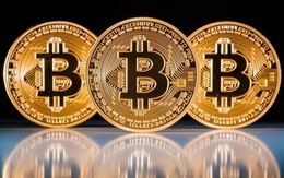 Thị trường tiền ảo ‘cháy đỏ’, Bitcoin lùi sâu về 7.500 USD
