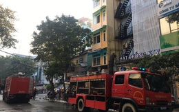 Cháy lớn tại quán karaoke phố Ngô Thì Nhậm