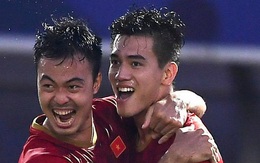 U22 Việt Nam ăn mừng đầy cảm xúc sau bàn thắng gỡ hòa 2-2 của Tiến Linh vào lưới U22 Thái Lan