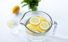 5 lợi ích bất ngờ của việc uống nước chanh, thứ nước vô cùng quen thuộc mà nhà nào cũng có