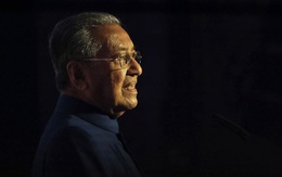 Thủ tướng Malaysia Mahathir đột ngột đệ đơn từ chức
