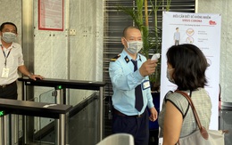 Làm việc giữa mùa dịch Corona: Một doanh nghiệp tổ chức đo nhiệt độ cho người vào trụ sở, kiểm soát chặt khách hàng Trung Quốc