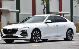 Mua xe VinFast Lux lợi hơn thuê xe sang như thế nào?