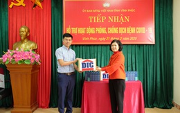 Tập đoàn DIC trao tặng tỉnh Vĩnh Phúc 3.000 chai dung dịch sát khuẩn