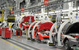 Đến lượt Ferrari ngừng sản xuất xe vì Covid-19