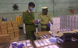Bắt giữ vụ vận chuyển 27.500 khẩu trang không rõ nguồn gốc tại Bắc Giang