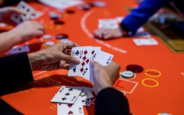 Câu lạc bộ của những tay chơi poker tài phiệt: Hậu phương vững chắc của "chúa chổm" bất động sản lớn nhất Trung Quốc!