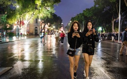 Việt Nam có đang bỏ lỡ cơ hội từ kinh tế đêm để tạo ra một trạng thái "bình thường mới" tốt hơn cho ngành du lịch hậu Covid-19?