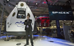 Elon Musk lập kỳ tích công ty tư nhân đầu tiên phóng tàu vũ trụ chở người lên ISS