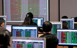 Nhà đầu tư trong nước mở kỷ lục 36.721 tài khoản chứng khoán trong tháng 4, VN-Index bứt phá bất chấp khối ngoại bán ròng