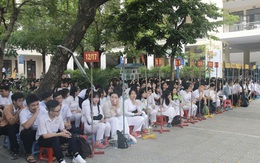 Toàn bộ học sinh Đà Nẵng thi tốt nghiệp THPT được rà soát sức khỏe, sẵn sàng bàn ghế giãn cách