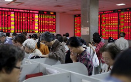 Đằng sau đà tăng phi mã của TTCK Trung Quốc: Nhà đầu tư bán nhà để mua cổ phiếu, khẳng định 'tôi bất khả chiến bại!'