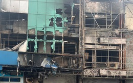 TP.HCM: Chi nhánh ngân hàng Eximbank cùng nhà dân bên cạnh cháy dữ dội lúc rạng sáng