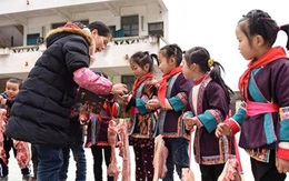 Trường học Trung Quốc thưởng thịt lợn cho học sinh giỏi