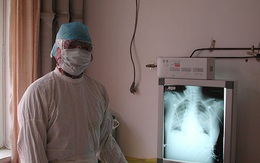 Từng khẳng định virus Vũ Hán “có thể kiểm soát”, bác sĩ đầu ngành Trung Quốc vừa xác nhận mình nhiễm Corona