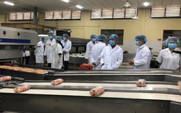Bí thư Tỉnh ủy Đồng Tháp dẫn đoàn nông dân lên TP HCM tìm nơi tiêu thụ trứng vịt