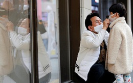 Số ca nhiễm mới trong ngày giảm mạnh, thủ tướng Hàn Quốc vẫn lo ngại về nguy cơ "siêu lây nhiễm" tại ổ dịch lớn nhất Seoul với hơn 100 người mắc bệnh