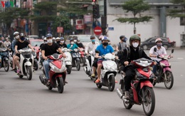 Ngày thứ 11 cách ly xã hội: Nhiều người Hà Nội vẫn chủ quan ngoài đường