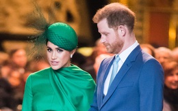 "Cuộc chiến" mới của nhà Sussex: Vợ chồng Meghan Markle tuyên bố cắt quan hệ với 4 tờ báo Anh với lời lẽ đanh thép