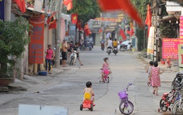 Nhịp sống Hạ Lôi ngày cuối cùng cách ly: "Chúng tôi mong đến ngày hết dịch để đi làm chứ nằm ở nhà thì chết"