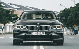 BMW 5-Series giảm giá sốc gần nửa tỷ đồng, lần đầu dưới 2 tỷ, rẻ hơn E-Class, 'giẫm chân' đàn em 3-Series