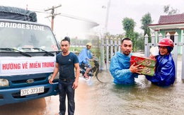 Tình người mùa mưa lũ: Người con xứ Nghệ tự bỏ tiền mua 5.000 thùng mì, lái xe ròng rã 5 ngày qua 3 tỉnh miền Trung để hỗ trợ đồng bào vùng thiên tai